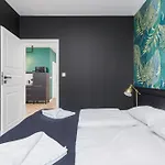 شقة Podgorze Golden Oriole Cracow By Renters Prestige *