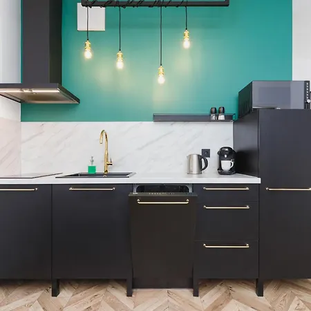 Podgorze Golden Oriole Cracow By Renters Prestige Lägenhet *